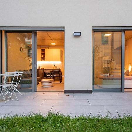 Housmart Toscana 53 Black Bologna Buitenkant foto