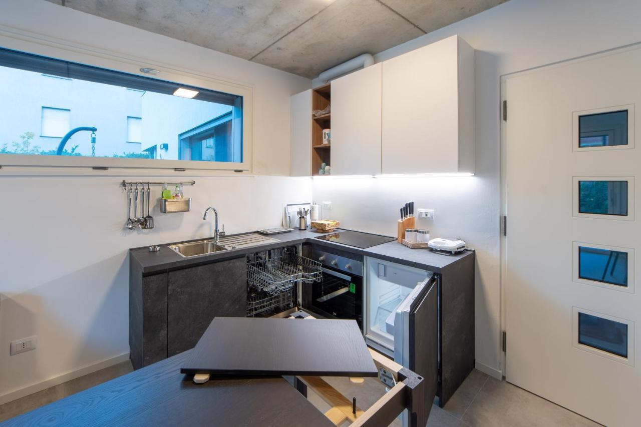 Housmart Toscana 53 Black Bologna Buitenkant foto